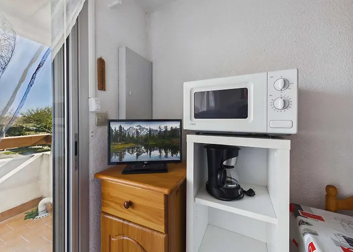 4 Pers, Terrasse, Parking Prive, - Fr-1-326-421 *